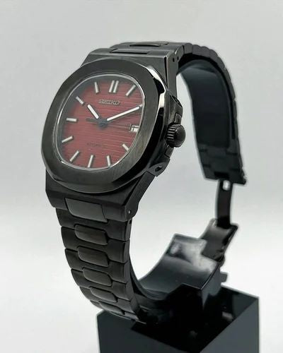 Seikotilus "Black red" NH35