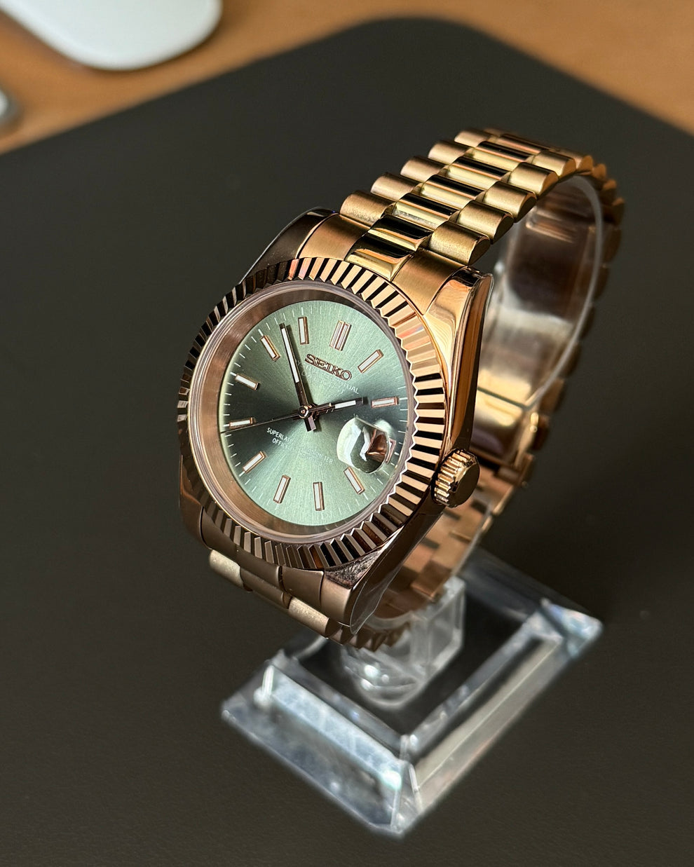 Seikojust "Rose gold olive" NH35