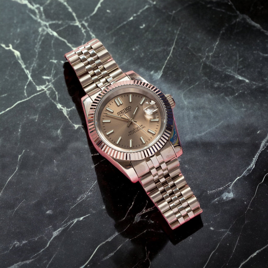 Seikojust "Steel beige" NH35