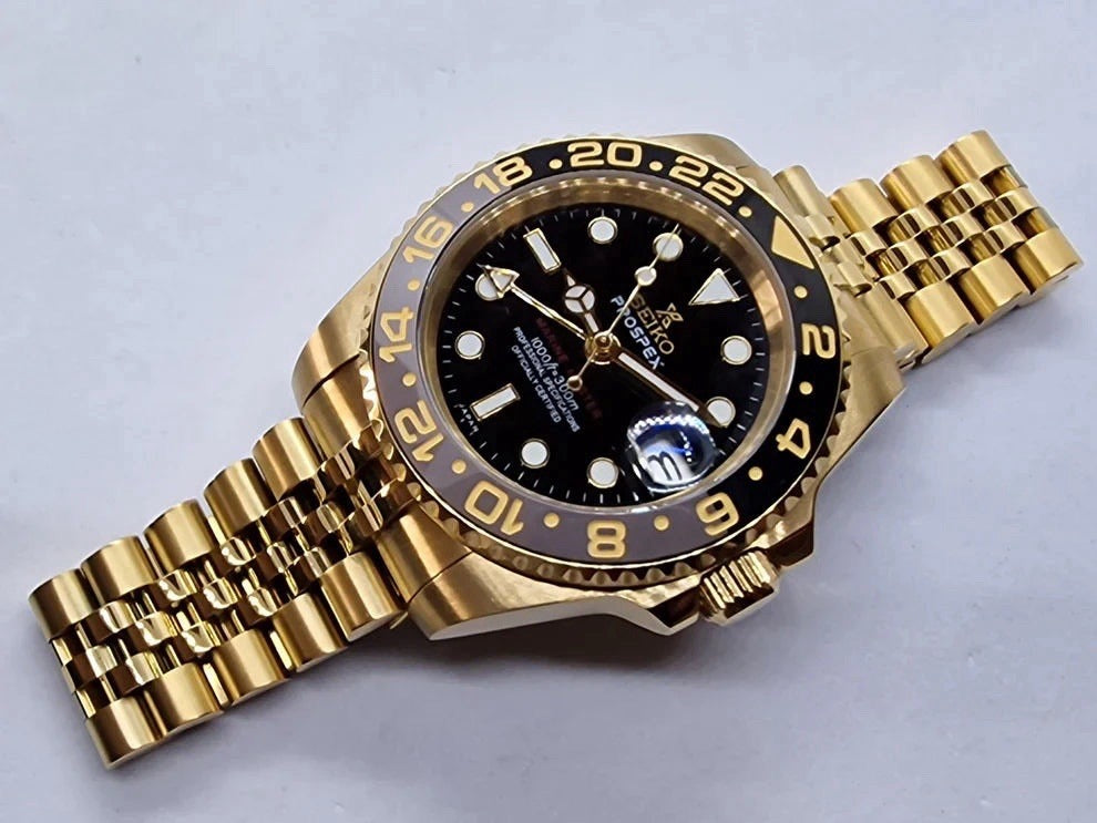 Seikomod GMT "Bruce Wayne" NH34